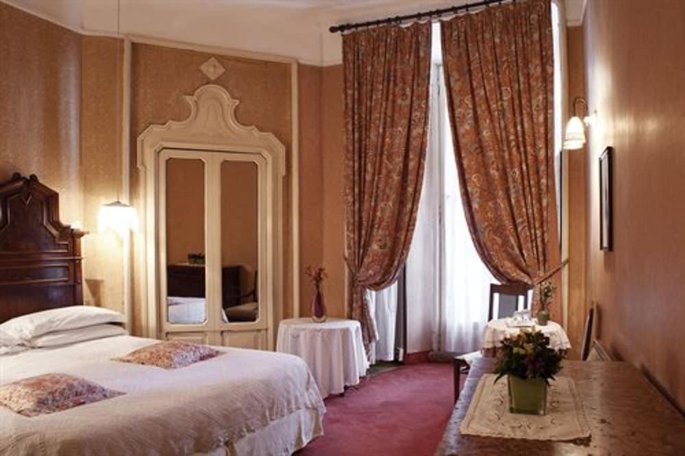Antica Locanda Solferino Mailand Exterior foto