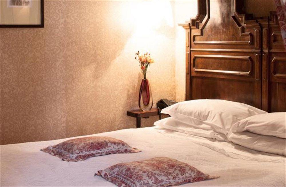 Antica Locanda Solferino Mailand Exterior foto